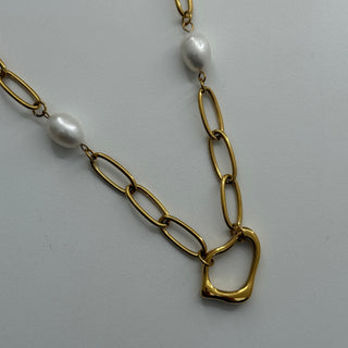 The Malé - Organic Link and Pearl Necklace
