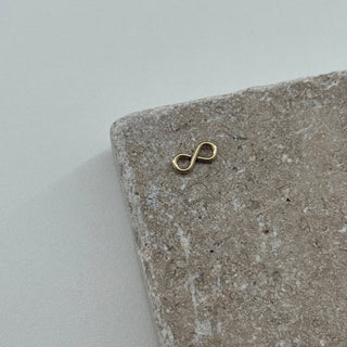 Infinity Charm - Permanent Jewellery