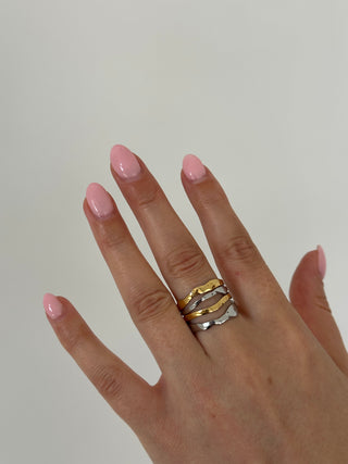 The Lisbon - Mixed Metal Waved Multi Ring