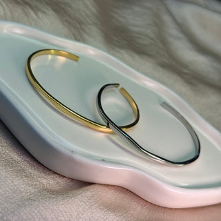 The Honolulu - Thin Wave Bangle