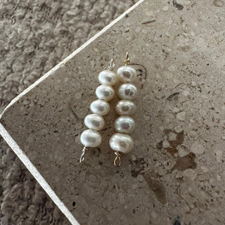 5 Small Pearl Connector Charm - Permanent Jewellery